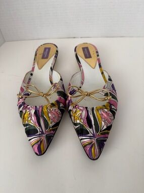 Floral Pointed Toe Slip-On Mules in Pink & Purple